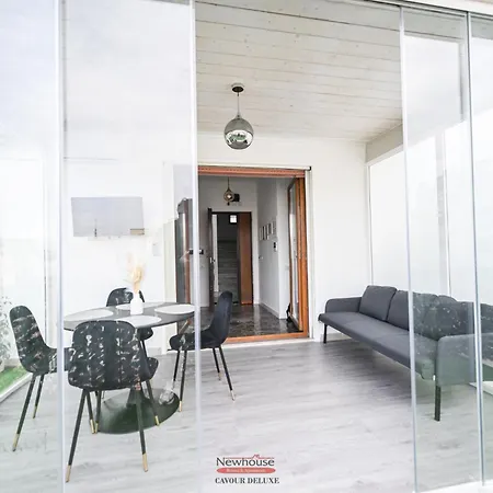 Newhouse Cavour Deluxe Affittacamere 3*