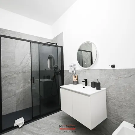 Newhouse Cavour Deluxe 3* Bari