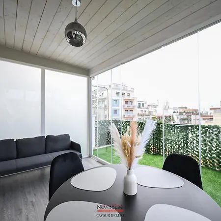 Newhouse Cavour Deluxe 3*