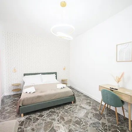 Newhouse Cavour Deluxe Casa de hóspedes